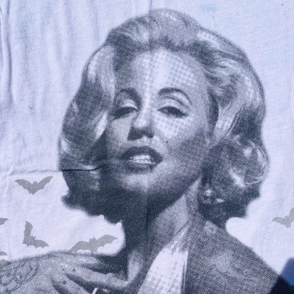 ☀️4/25 Something Sacred ‘Iconcula’ Graphic Tee - Picture 2 of 4